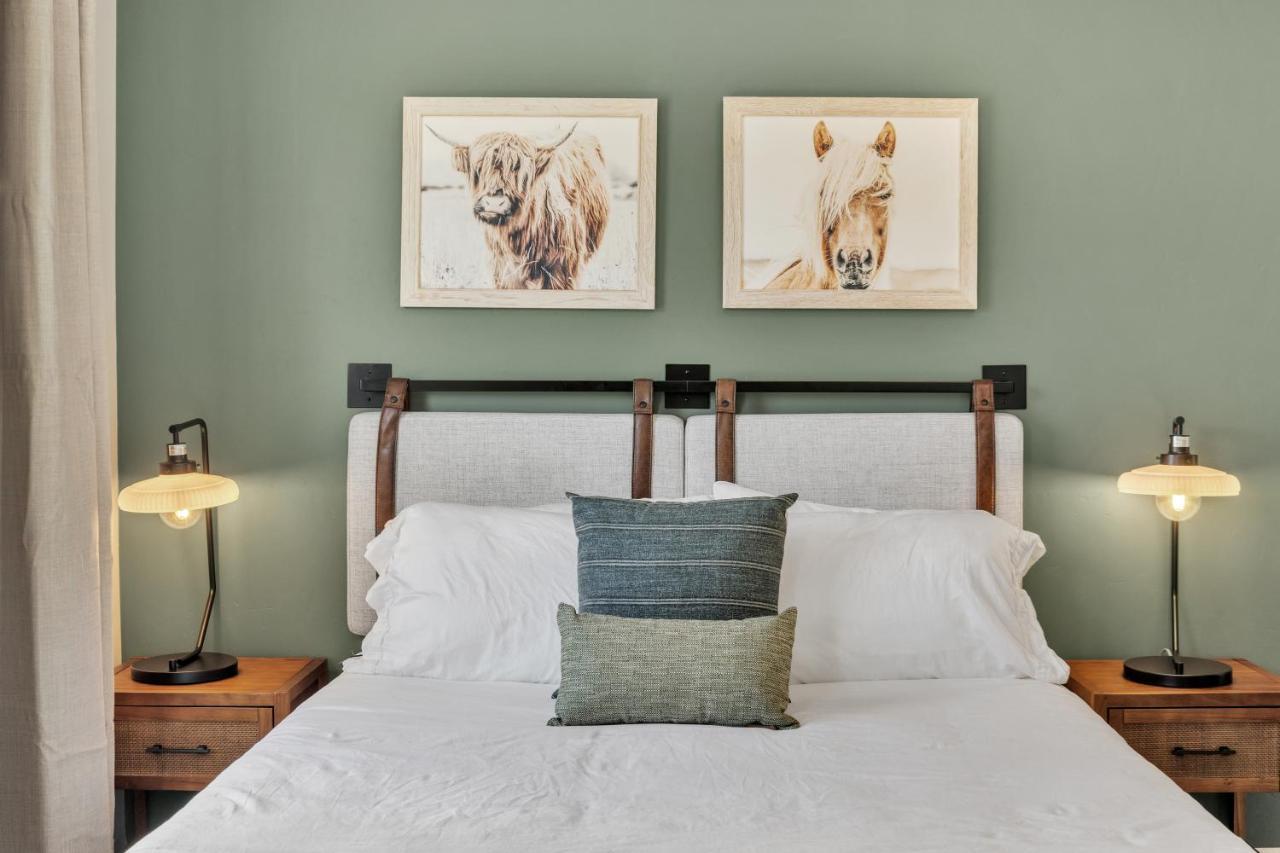 Single Bedroom - Queen Size. Heart Of Downtown Vista Exterior photo